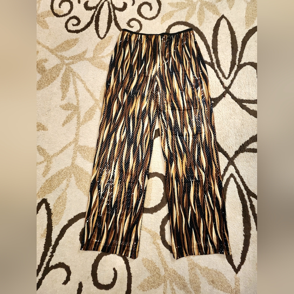 John Paul Richard Stylish Black and Tan Patterned Sparkle Pants - Picture 6 of 7